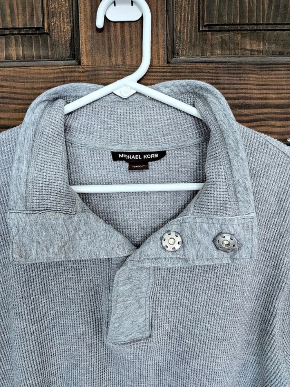 Michael Kors Waffle Knit Thermal 4-Snap Mock Neck Pullover Gray Large